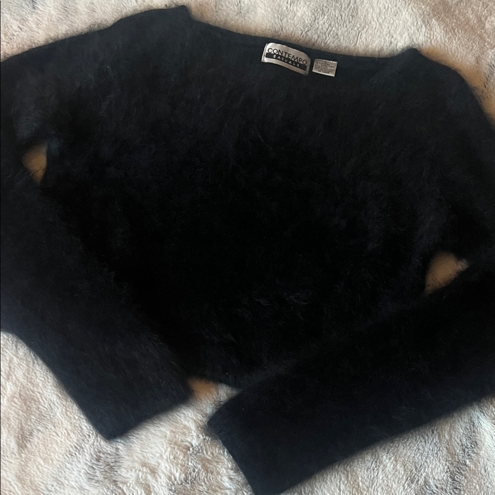 Angora Rabbit CONTEMPO Casuals Black Long Sleeve Cropped Sweater Size L